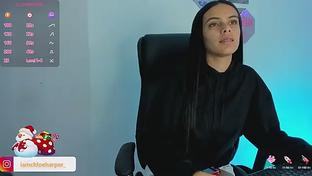 ChloeHarper  online show from 19, 12, 2024