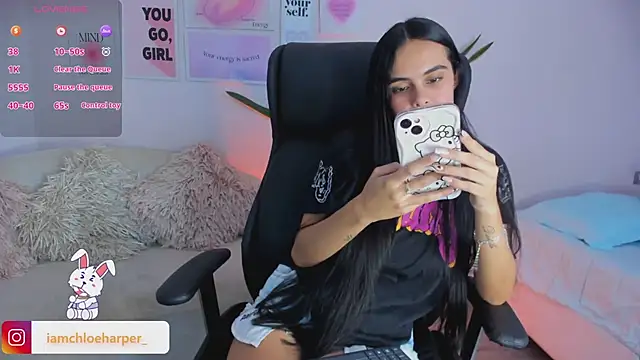 ChloeHarper  online show from 24, 1, 2025