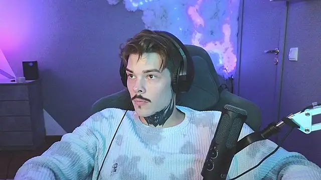 DENIS HERE online show from 30, 1, 2025