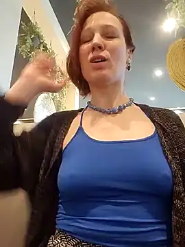 Exhibitionsplit online show from 13, 1, 2025