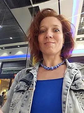 Exhibitionsplit online show from 27, 2, 2025