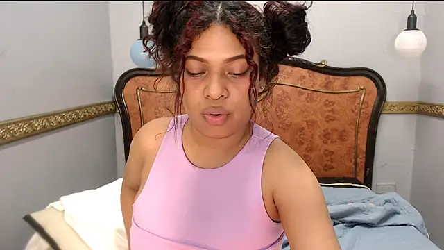 Naomi Tylers online show from 5, 2, 2025