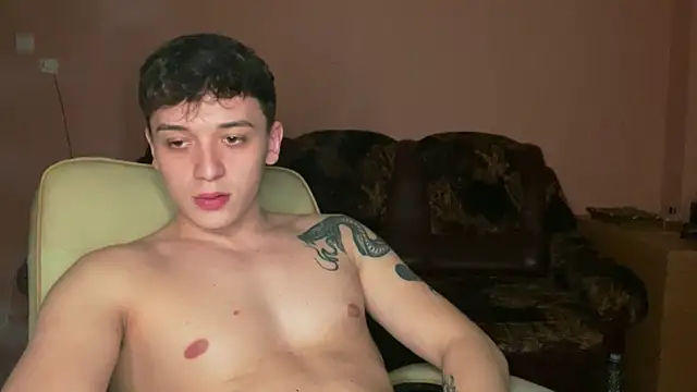 Snapshot of Joedonovan1 chatting on 21, 3, 2025 Joedonovan1 online show from 21, 3, 2025