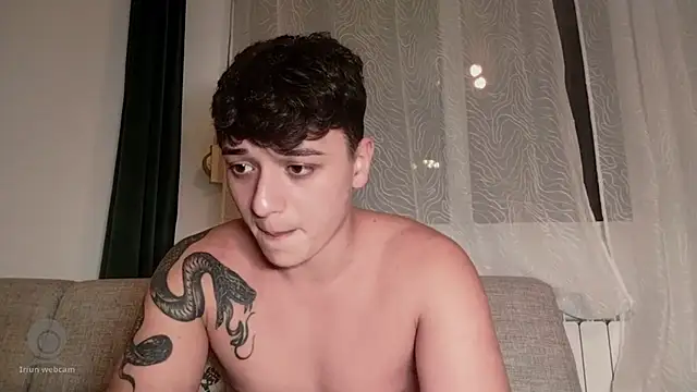 Snapshot of Joedonovan1 chatting on 8, 10, 2025 Joedonovan1 online show from 8, 10, 2025