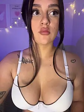 violet-333 online show from 17, 2, 2026