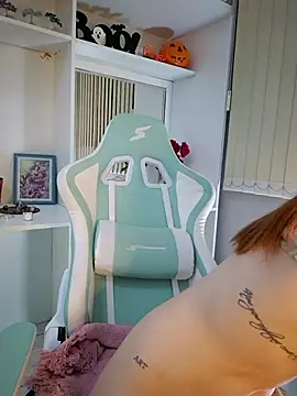 Ahrya  online show from 24, 10, 2025