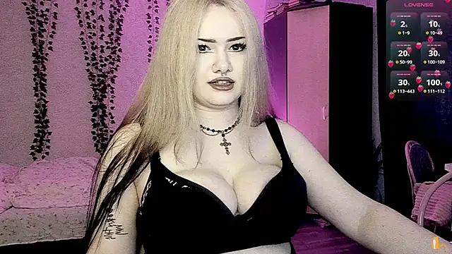 strawberry elfcat online show from 10, 6, 2026