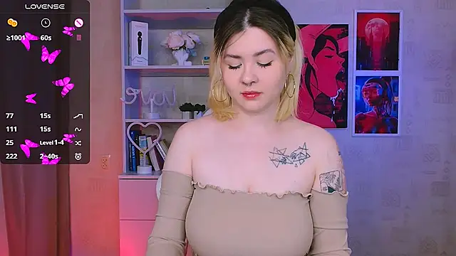 Snapshot of cutie_mili chatting on 15, 1, 2025 cutie mili online show from 15, 1, 2025
