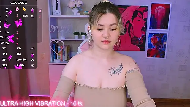 Snapshot of cutie_mili chatting on 3, 2, 2025 cutie mili online show from 3, 2, 2025