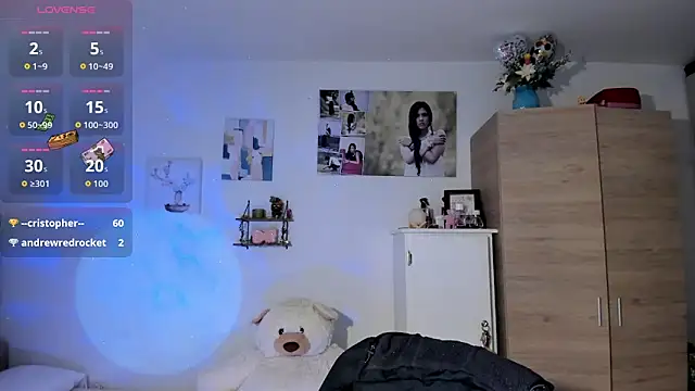 Snapshot of VeronikaOlsen chatting on 18, 10, 2025 VeronikaOlsen online show from 18, 10, 2025