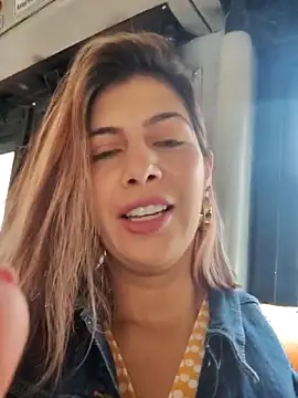 scarlett moore online show from 19, 10, 2025