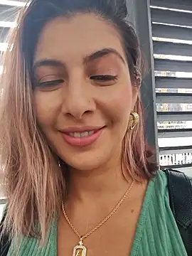 scarlett moore online show from 25, 10, 2025