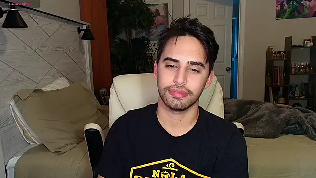 Snapshot of thonylewys chatting on 5, 6, 2026 thonylewys online show from 5, 6, 2026