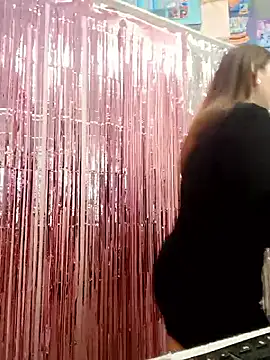 Mia Novikov online show from 6, 4, 2026