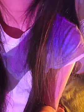 aloneathome online show from 26, 11, 2025