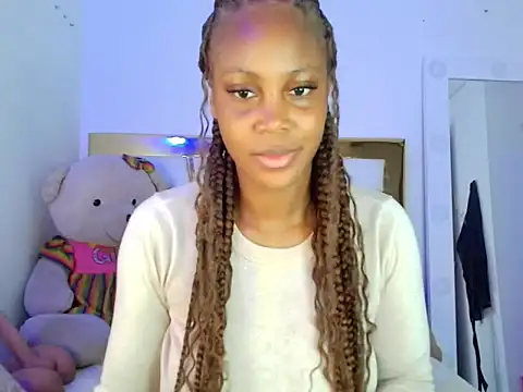 Snapshot of DayanaWood chatting on 3, 10, 2025 DayanaWood online show from 3, 10, 2025