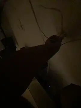 Snapshot of DayanaWood chatting on 15, 12, 2025 DayanaWood online show from 15, 12, 2025