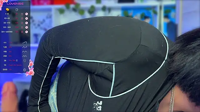 Snapshot of rich_peaches chatting on 21, 12, 2024 rich peaches online show from 21, 12, 2024