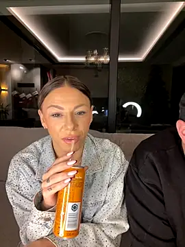 Snapshot of SexOnMyLvL chatting on 6, 11, 2025 SexOnMyLvL online show from 6, 11, 2025