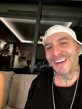 Snapshot of SexOnMyLvL chatting on 4, 12, 2025 SexOnMyLvL online show from 4, 12, 2025