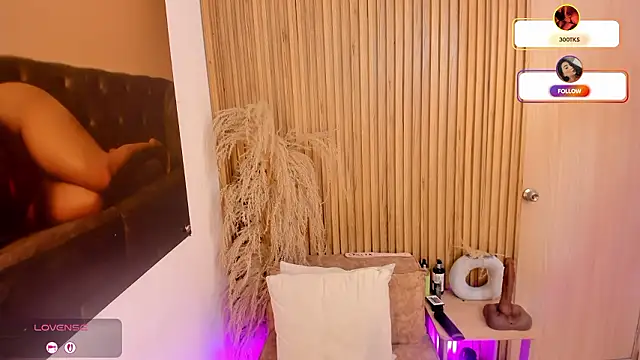 sofhiaa adaams online show from 3, 3, 2026