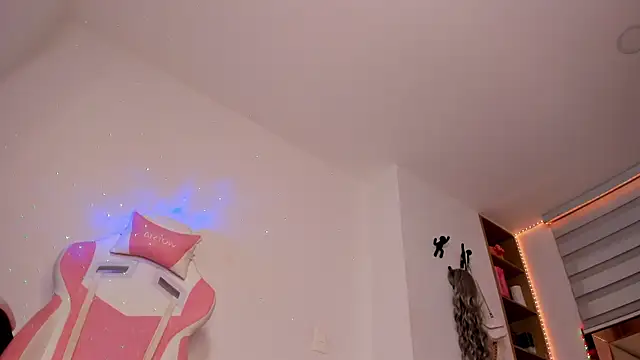 andreafernandz online show from 17, 7, 2026