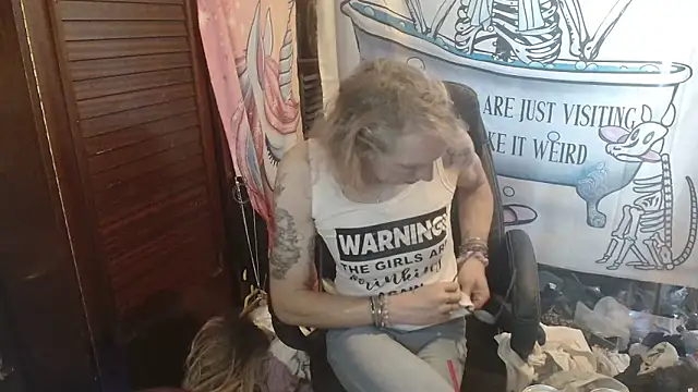 Ombeline1 online show from 25, 2, 2026