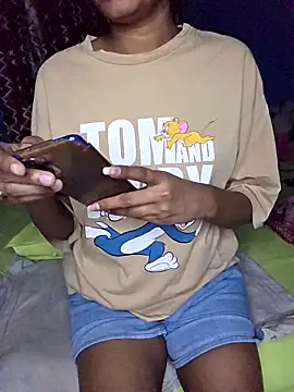 Triha 18 online show from 19, 11, 2025