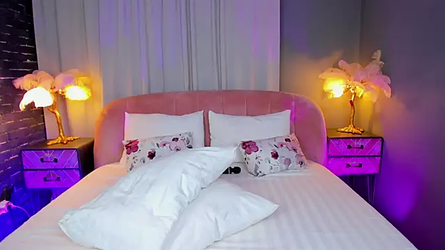 Snapshot of AmedeeaBanks chatting on 24, 2, 2026 AmedeeaBanks online show from 24, 2, 2026