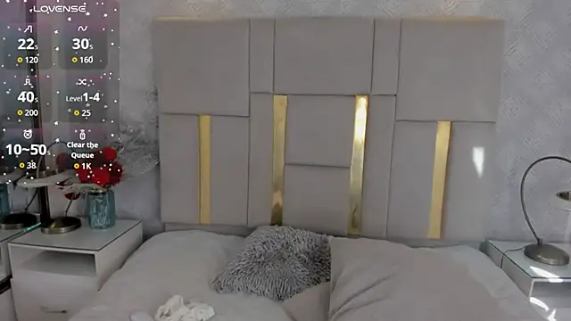 Camilaa Sanchez  online show from 17, 2, 2026