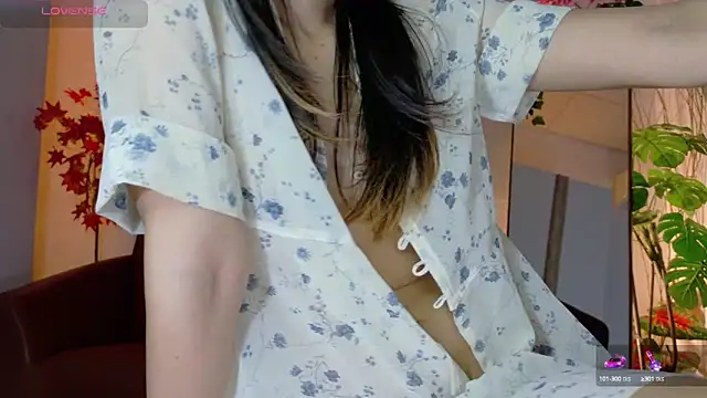 Snapshot of Kirei_kirei chatting on 2, 1, 2025 Kirei kirei online show from 2, 1, 2025