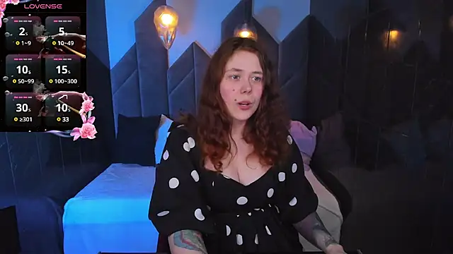 SophiePure online show from 7, 3, 2025