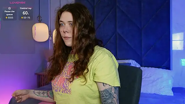 SophiePure online show from 9, 2, 2026