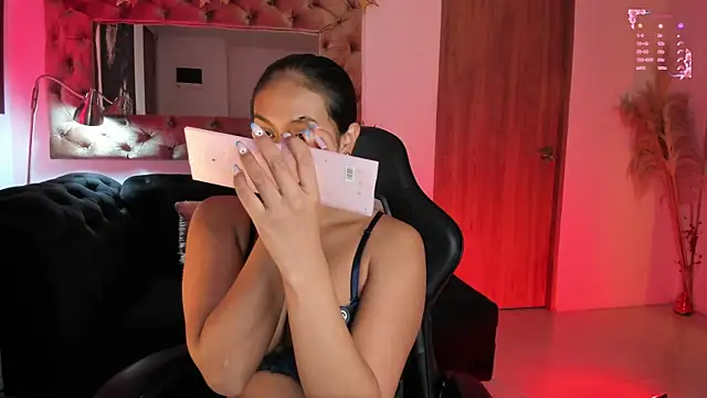 Snapshot of AmelyaMann chatting on 10, 4, 2026 AmelyaMann online show from 10, 4, 2026