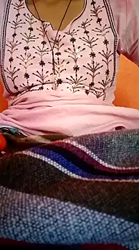 Snapshot of Mangla_Bhabhi chatting on 27, 12, 2024 Mangla Bhabhi online show from 27, 12, 2024