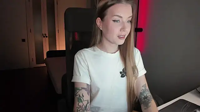 Midnight Mi online show from 24, 9, 2025