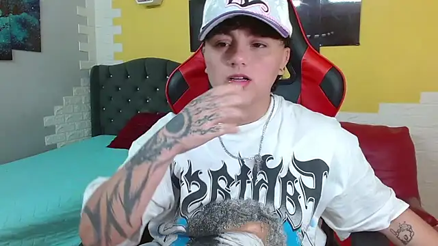 isabeautyx19 online show from 16, 2, 2026