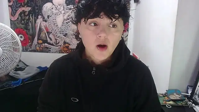 isabeautyx19 online show from 29, 3, 2026