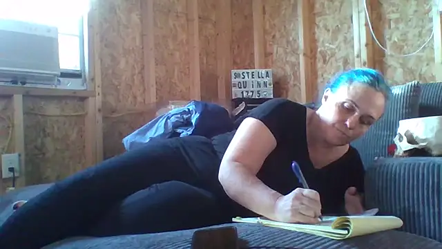 stellaquinn1775 online show from 16, 2, 2026