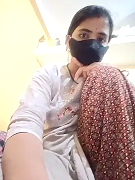 Snapshot of Mamta_Chaterjee chatting on 2, 12, 2024 Mamta Chaterjee online show from 2, 12, 2024