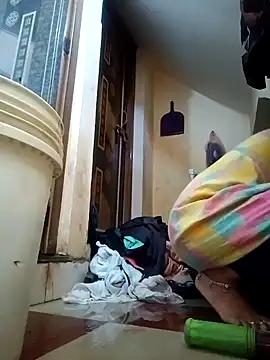 Snapshot of Mamta_Chaterjee chatting on 20, 12, 2024 Mamta Chaterjee online show from 20, 12, 2024