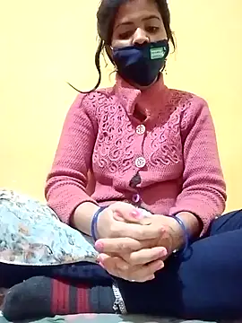 Snapshot of Mamta_Chaterjee chatting on 4, 1, 2025 Mamta Chaterjee online show from 4, 1, 2025