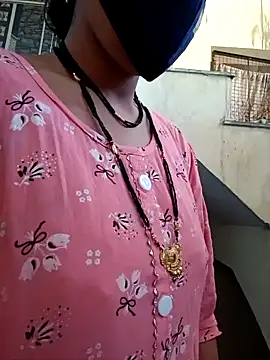 Snapshot of Mamta_Chaterjee chatting on 6, 1, 2025 Mamta Chaterjee online show from 6, 1, 2025