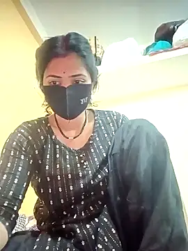 Snapshot of Mamta_Chaterjee chatting on 8, 3, 2025 Mamta Chaterjee online show from 8, 3, 2025