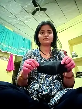 Snapshot of Mamta_Chaterjee chatting on 15, 3, 2025 Mamta Chaterjee online show from 15, 3, 2025