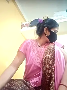 Snapshot of Mamta_Chaterjee chatting on 23, 3, 2025 Mamta Chaterjee online show from 23, 3, 2025