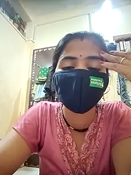 Snapshot of Mamta_Chaterjee chatting on 18, 9, 2025 Mamta Chaterjee online show from 18, 9, 2025