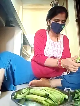 Snapshot of Mamta_Chaterjee chatting on 2, 10, 2025 Mamta Chaterjee online show from 2, 10, 2025