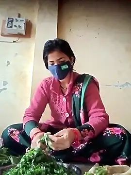 Snapshot of Mamta_Chaterjee chatting on 29, 10, 2025 Mamta Chaterjee online show from 29, 10, 2025