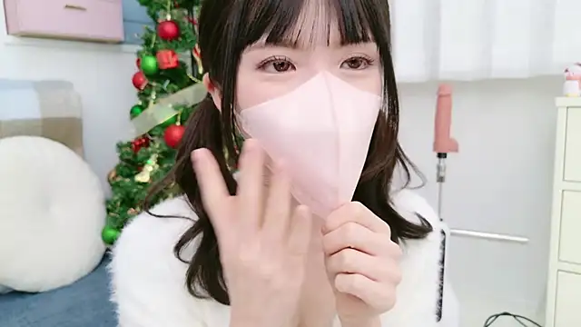 Snapshot of -minami- chatting on 18, 12, 2024 -minami- online show from 18, 12, 2024